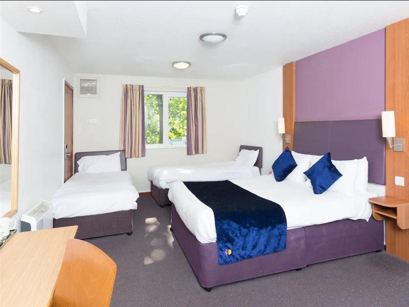 Comfort Inn Manchester North Middleton  Bagian luar foto
